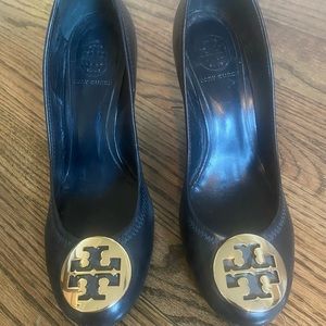 Tory Burch medallion logo wedge pump
